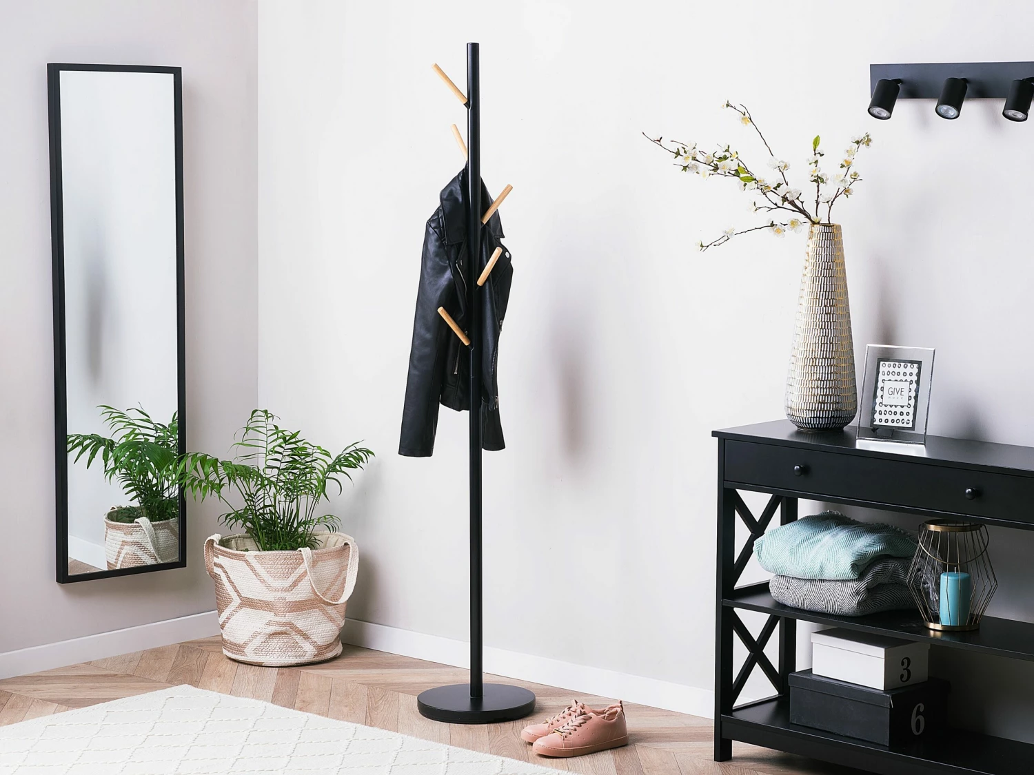 Kleiderständer Metall / Kiefernholz Schwarz 170 Cm ALBIN – Bild 2