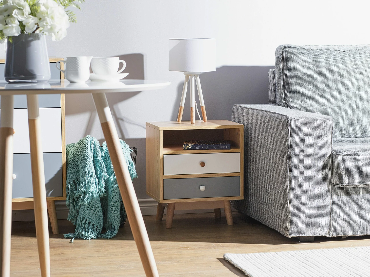 Nachttisch Heller Holzfarbton 2 Schubladen FARGO – Bild 2