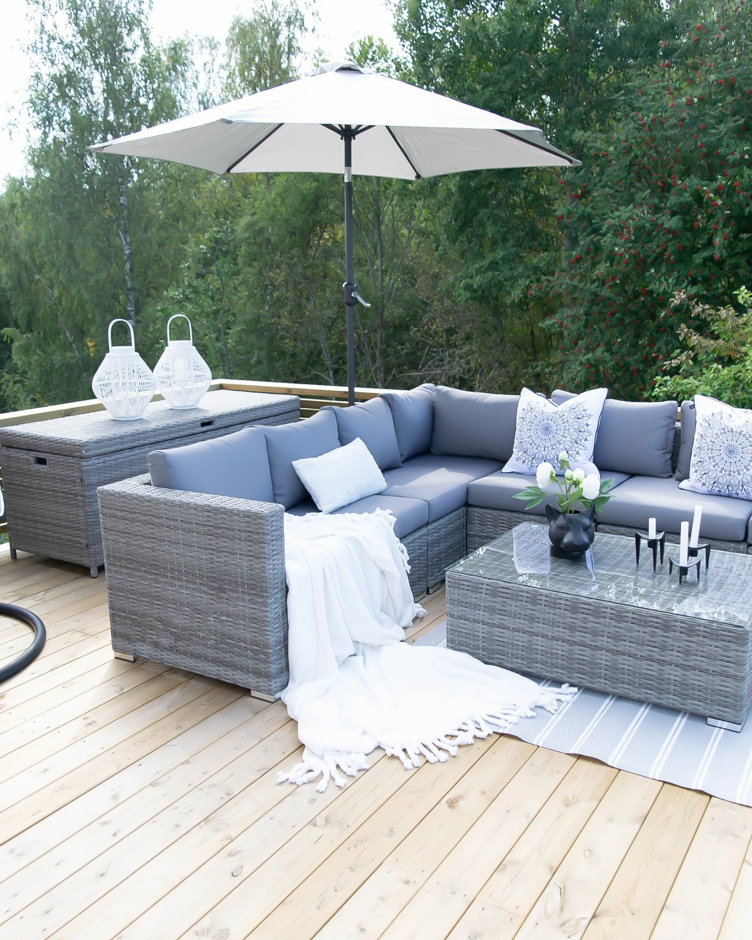 Auflagenbox Rattan Grau 158 X 63 Cm MODENA – Bild 3