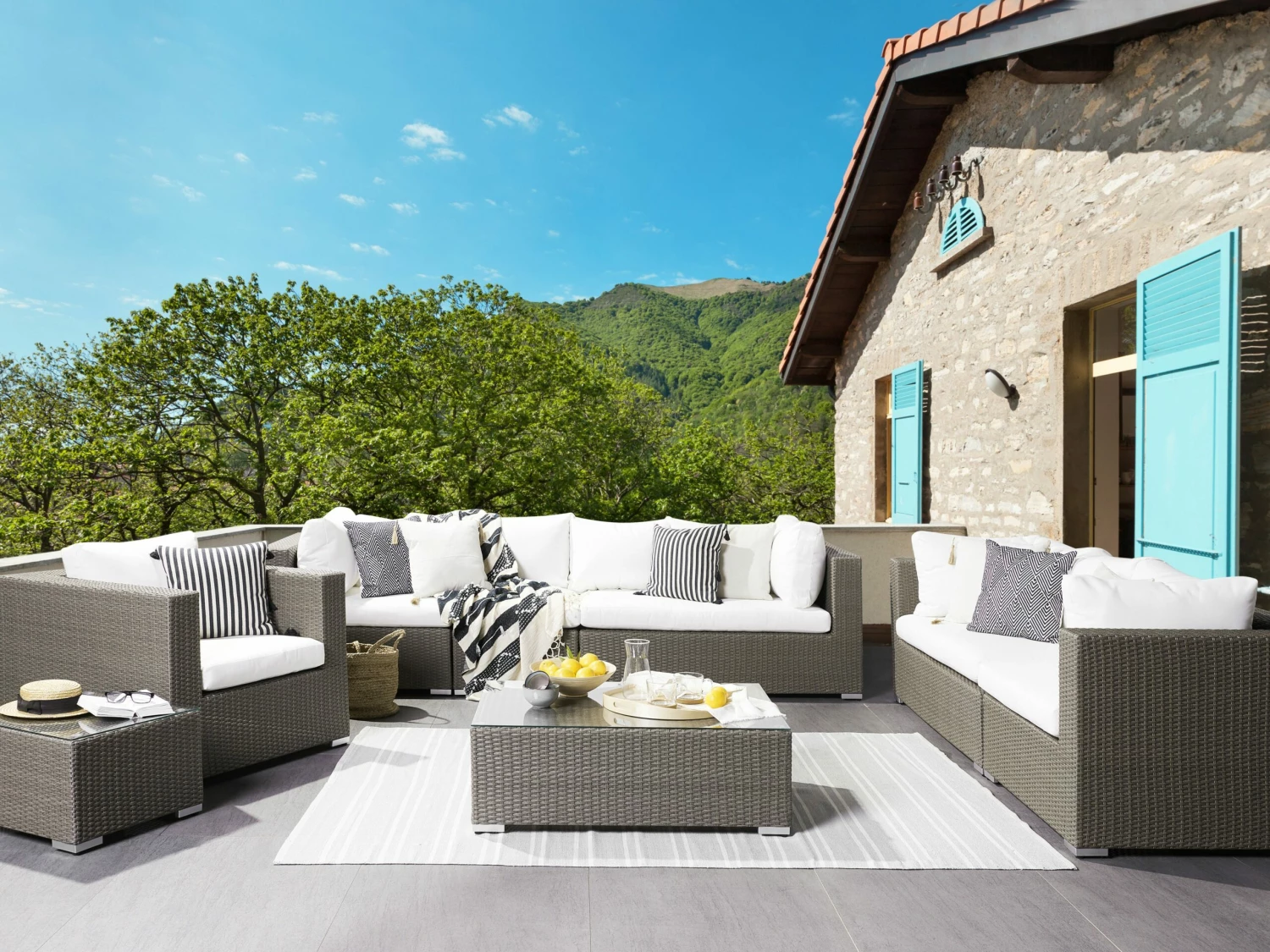 Lounge Set Rattan Taupe 8-Sitzer Auflagen Cremeweiß MAESTRO II – Bild 2