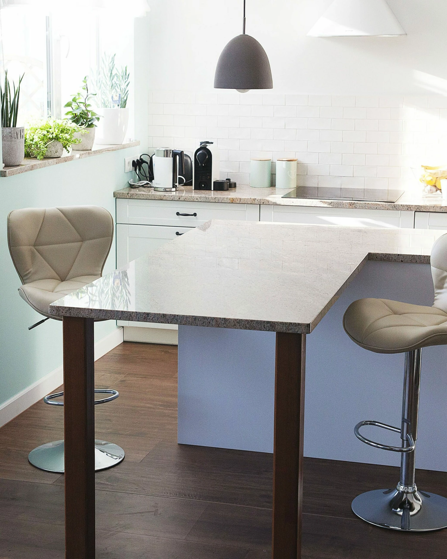 Barhocker Kunstleder Beige Höhenverstellbar 2er Set VALETTA – Bild 2