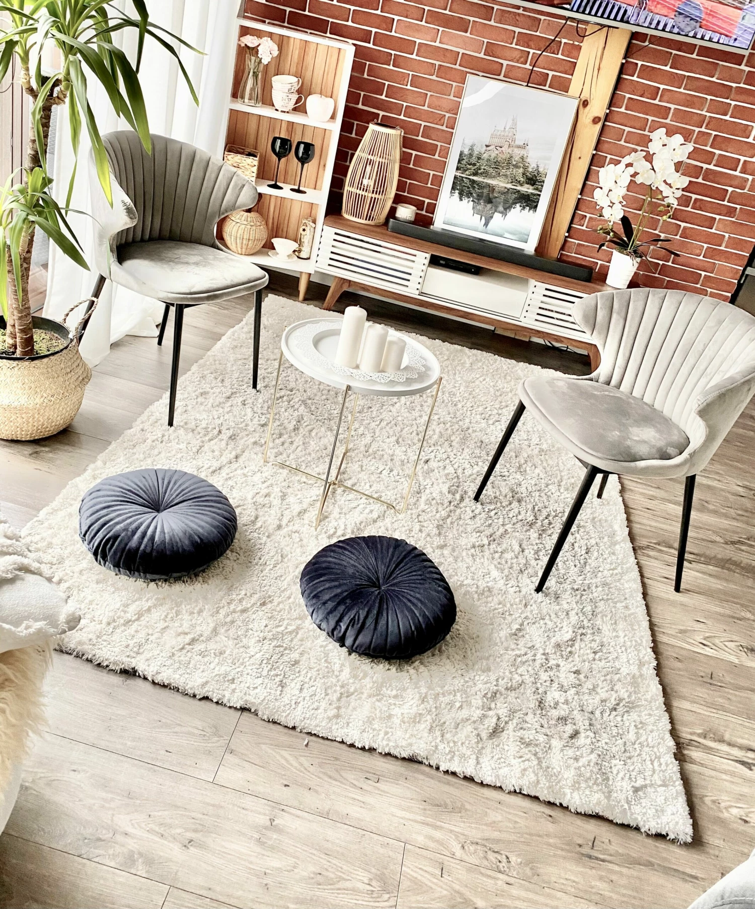 TV-Möbel Dunkler Holzfarbton / Weiß Mit Schublade 149 X 35 X 44 Cm DETROIT – Bild 4