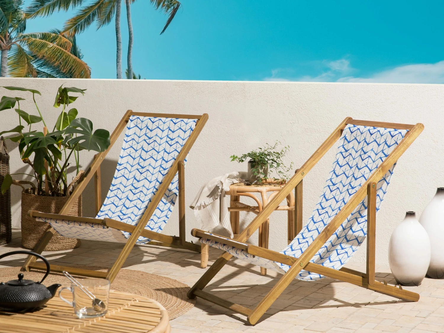Liegestuhl Akazienholz Hellbraun Textil Blau Zick Zack Muster 2er Set ANZIO – Bild 2