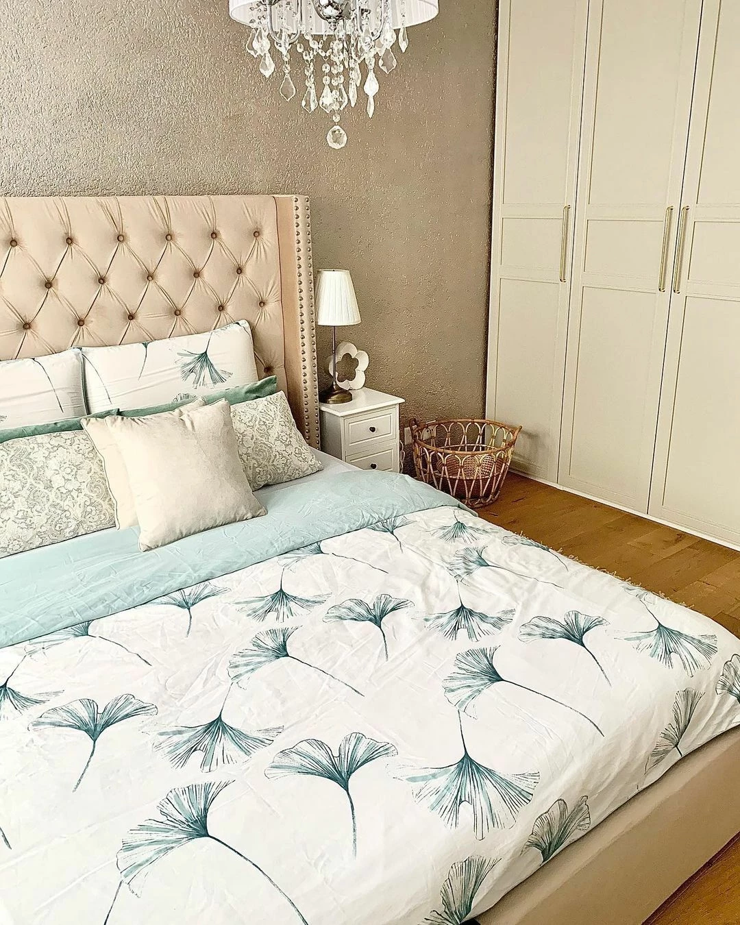 Polsterbett Samtstoff Beige Lattenrost Verschiedene Größen LUBBON – Bild 5