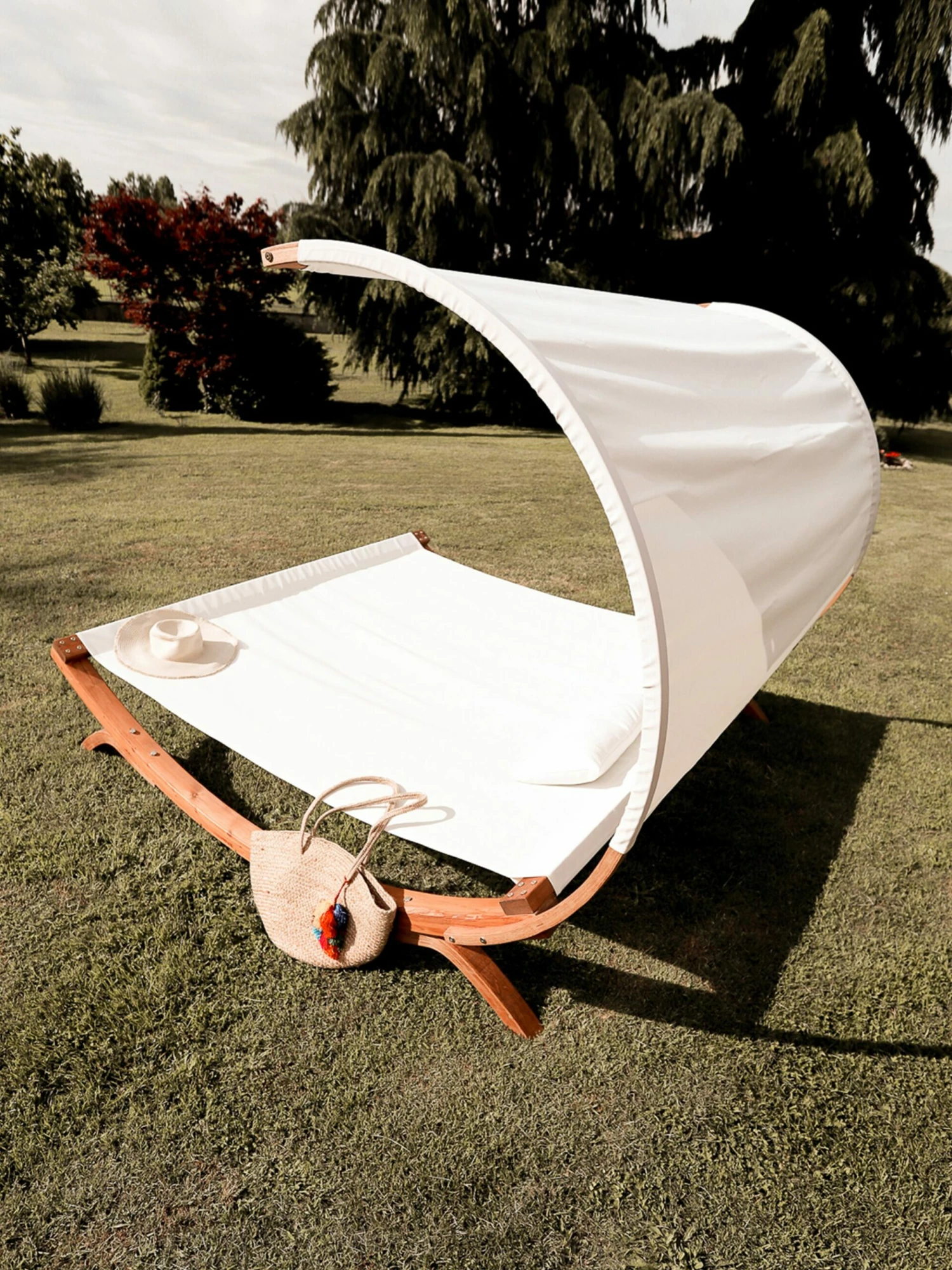 Gartenliege 2 Personen Lärchenholz Dunkelbraun Sonnendach Cremeweiß TERAMO – Bild 6