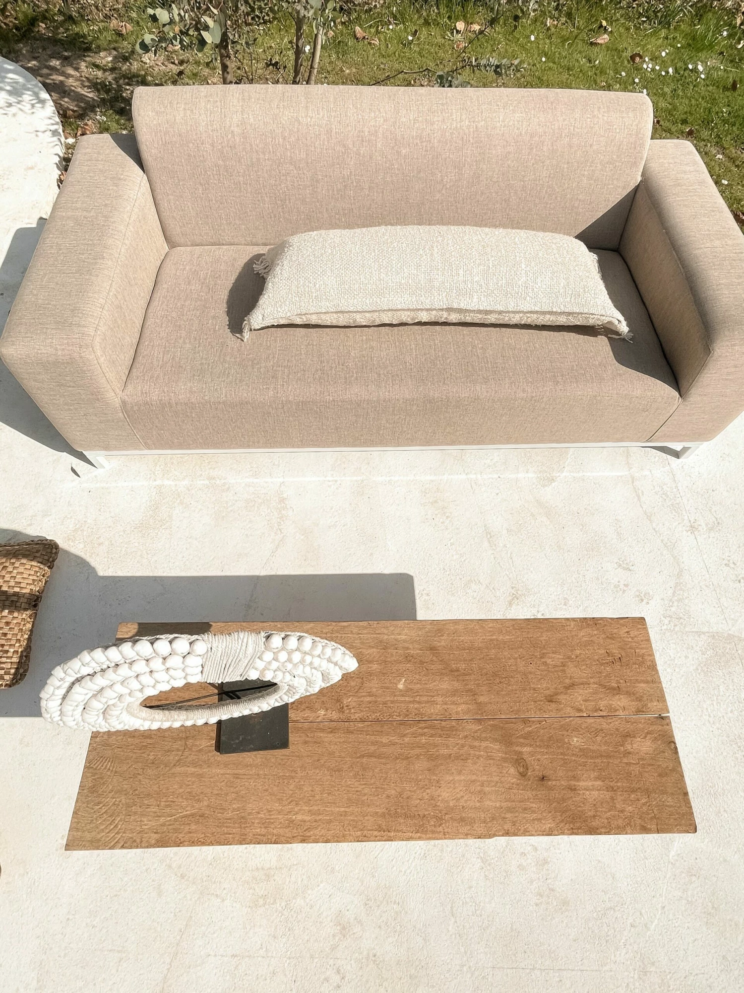 Gartensofa 3-Sitzer Beige / Weisses Gestell ROVIGO – Bild 3