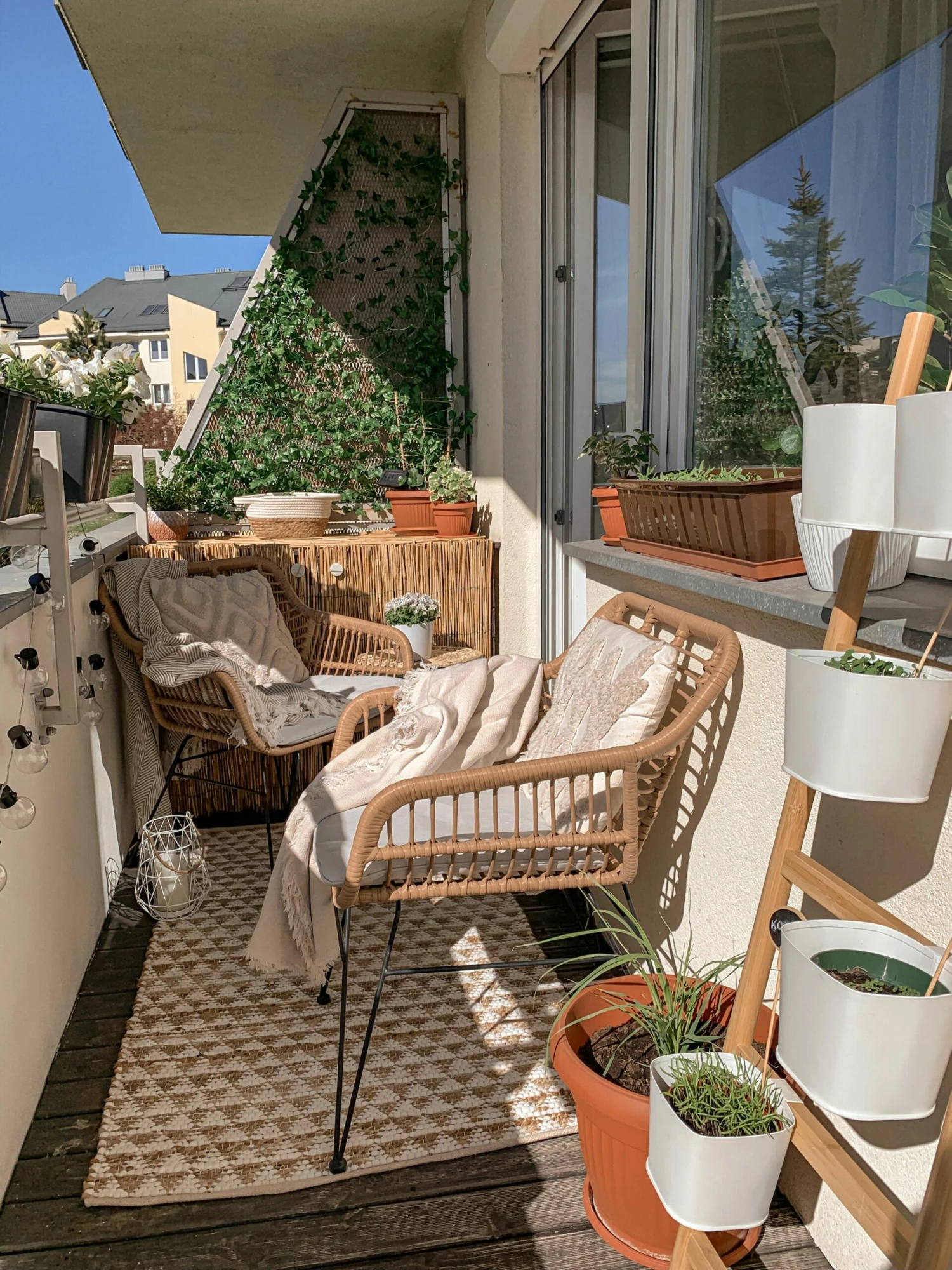 Balkonset Rattan Natürlich 2 Stühle Auflagen Hellgrau TRESTINA – Bild 5