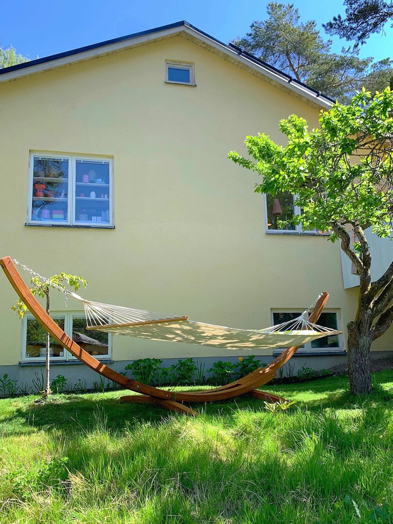 Hängematte Mit Gestell Lärchenholz Dunkelbraun / Beige TREVISO – Bild 6