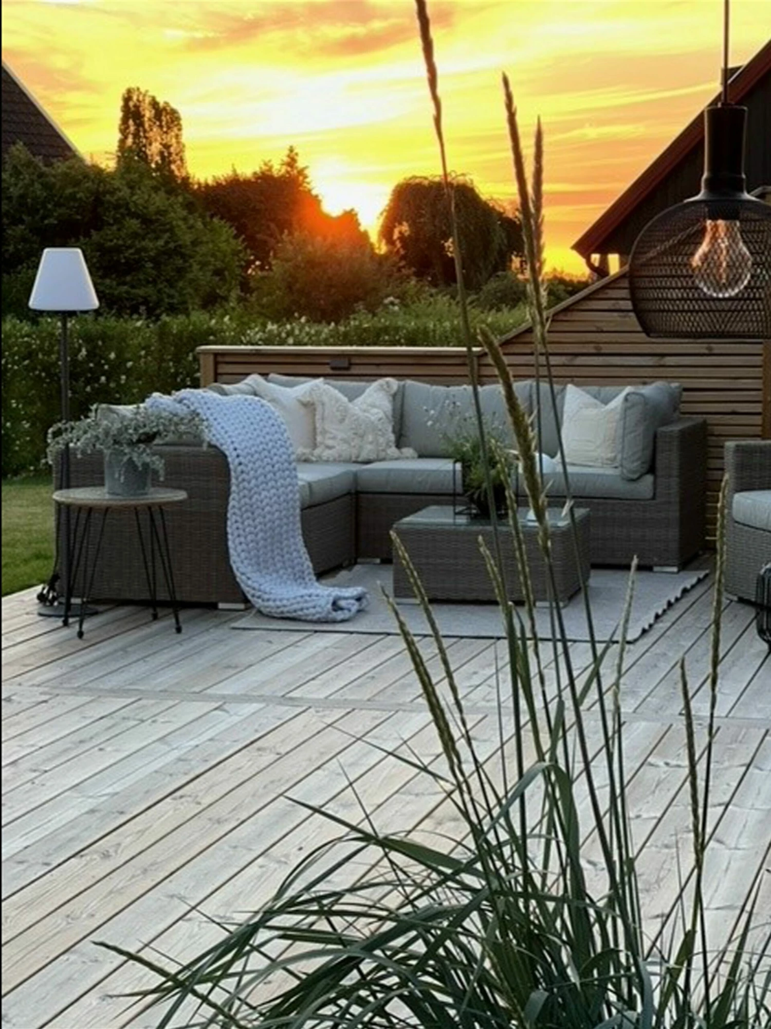 Lounge Set Rattan Hellbraun 6-Sitzer Linksseitig Auflagen Hellgrau CONTARE – Bild 6