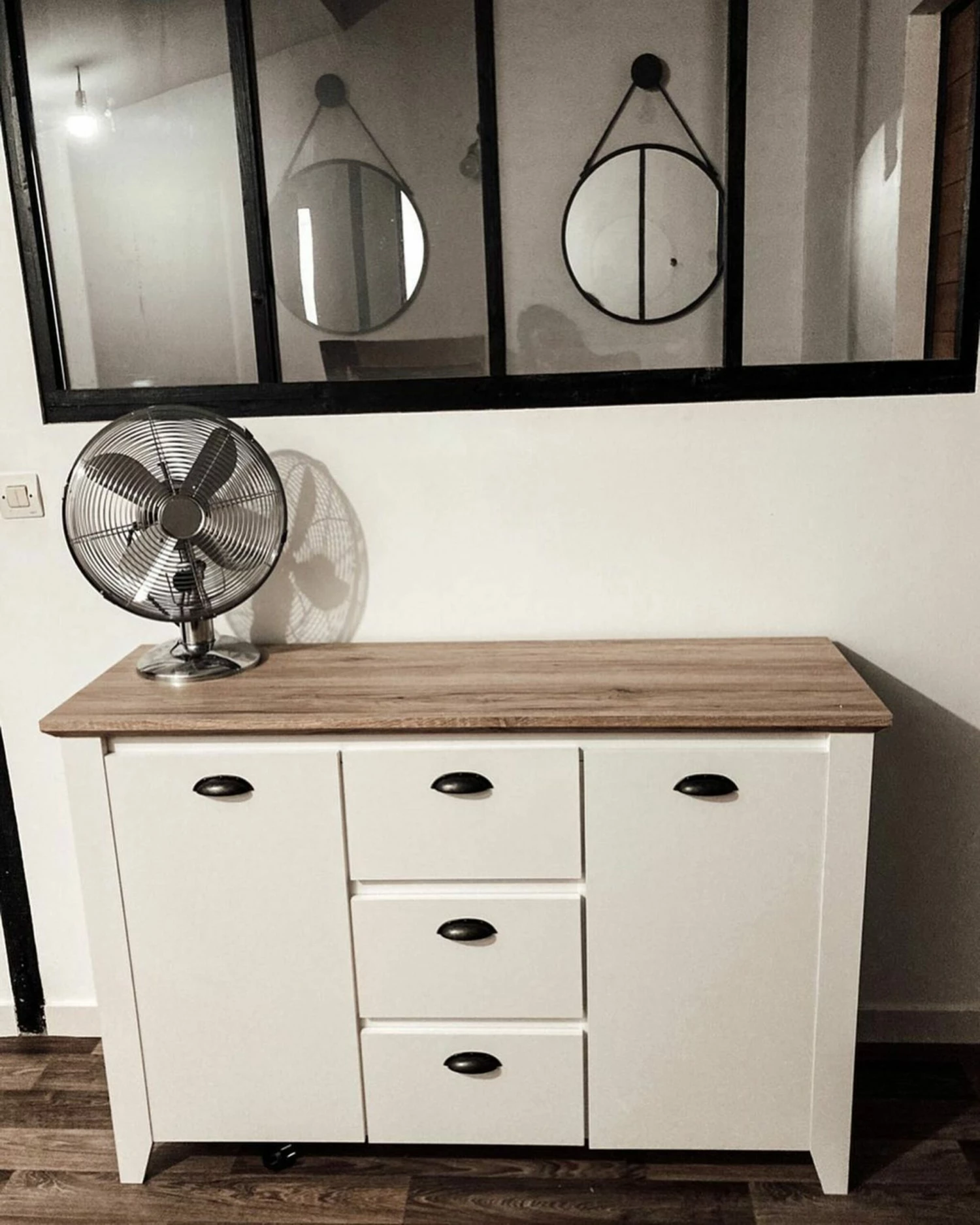 Sideboard Weiß / Heller Holzfarbton 3 Schubladen STAMFORD – Bild 5