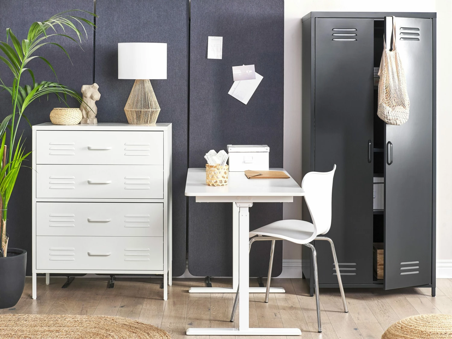 Garderobenschrank Schwarz VARNA – Bild 2