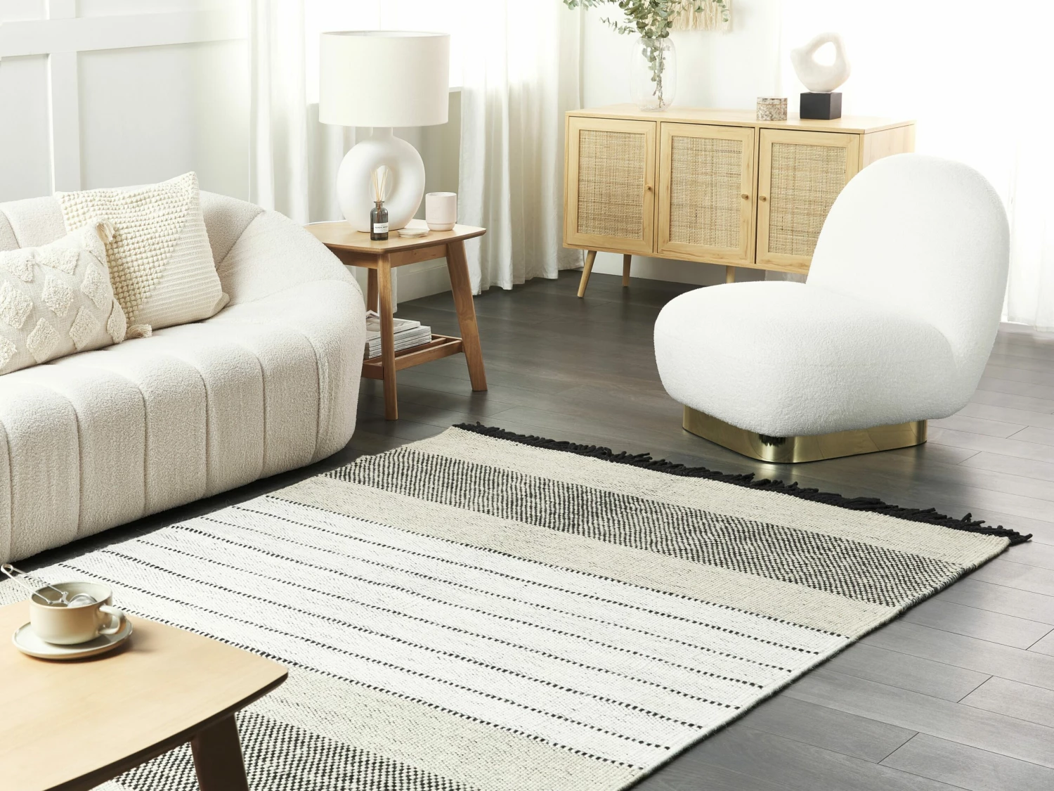 Sessel Bouclé Weiß / Gold Ohne Armlehne LOVIISA – Bild 3