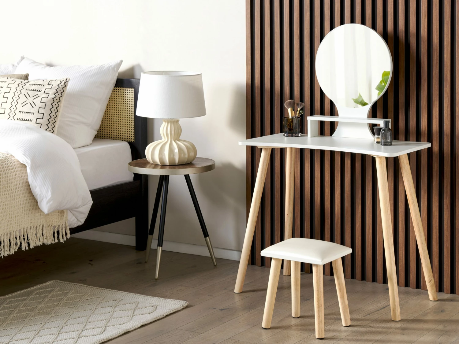 Schminktisch Mit Spiegel Und Hocker Weiß TOULOUGES – Bild 2