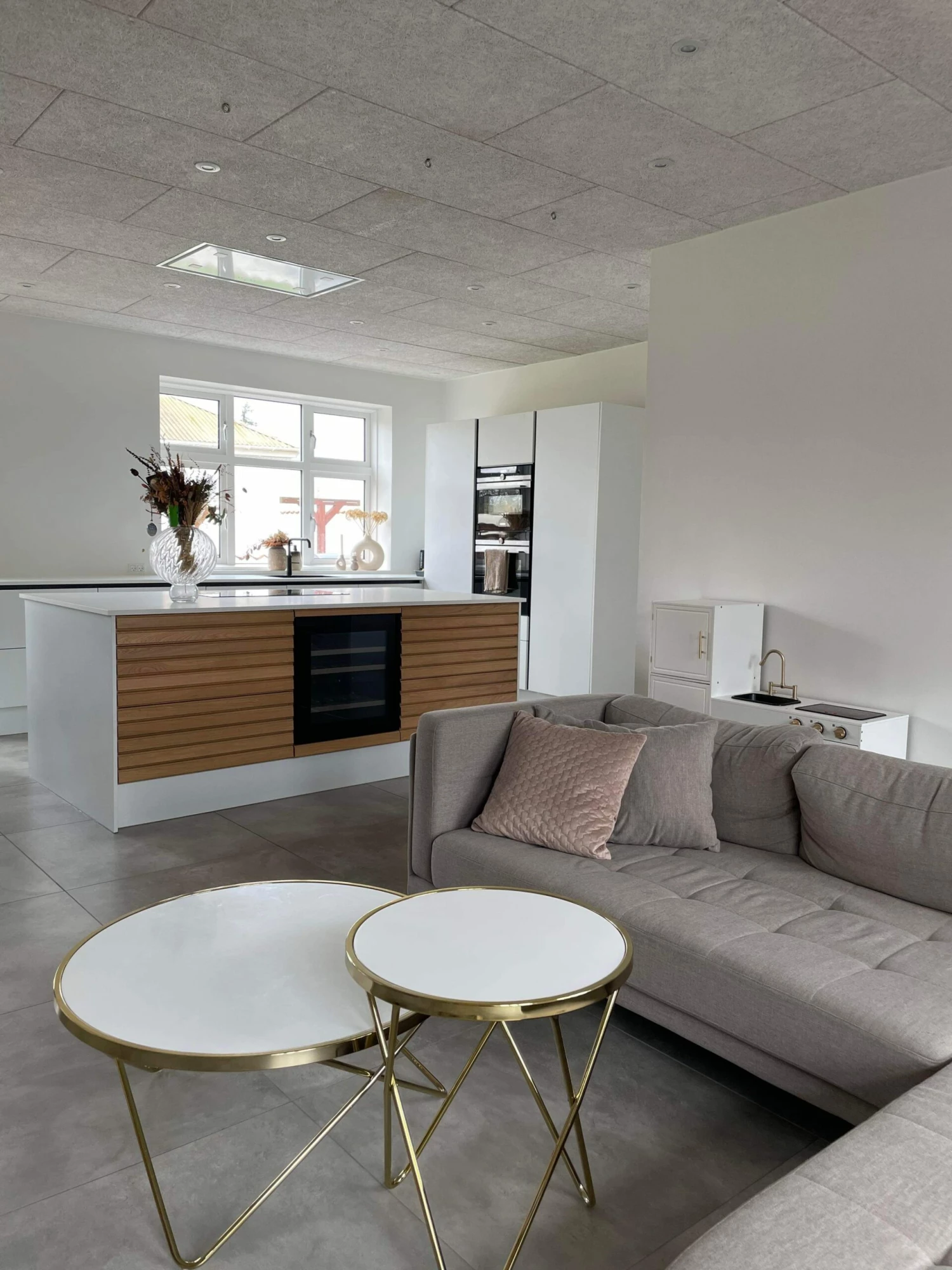 Beistelltisch Weiß / Gold ⌀ 50 Cm MERIDIAN II – Bild 3